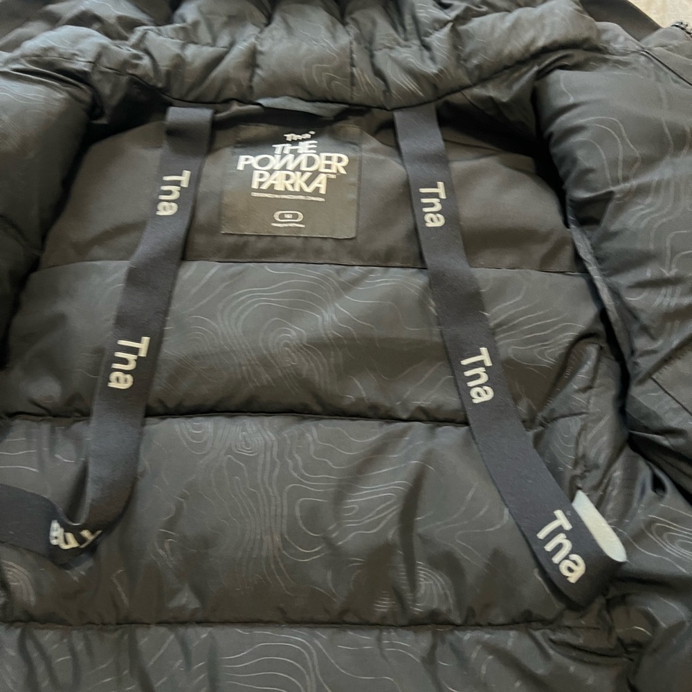 TNA Black Puffer Jacket - Picture 5 of 7